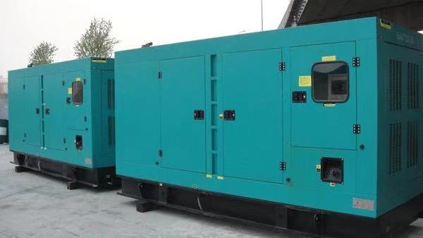 兴仁康明斯400kw大型柴油二手发电机组